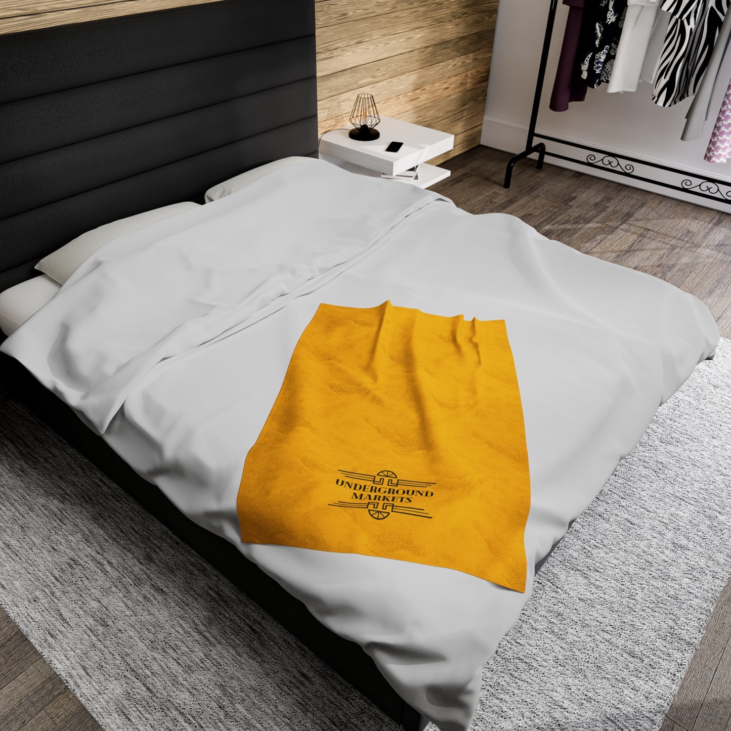 Cozy Velveteen Underground Blanket