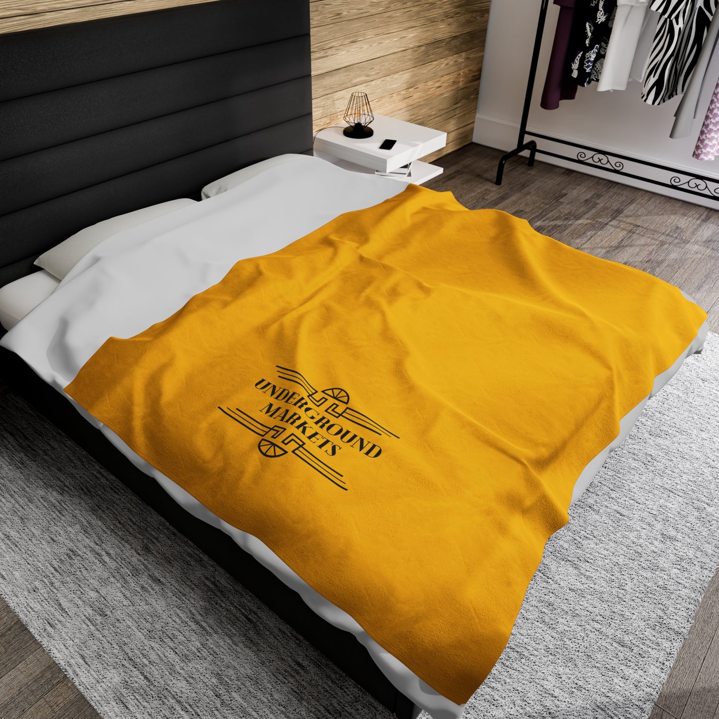 Cozy Velveteen Underground Blanket